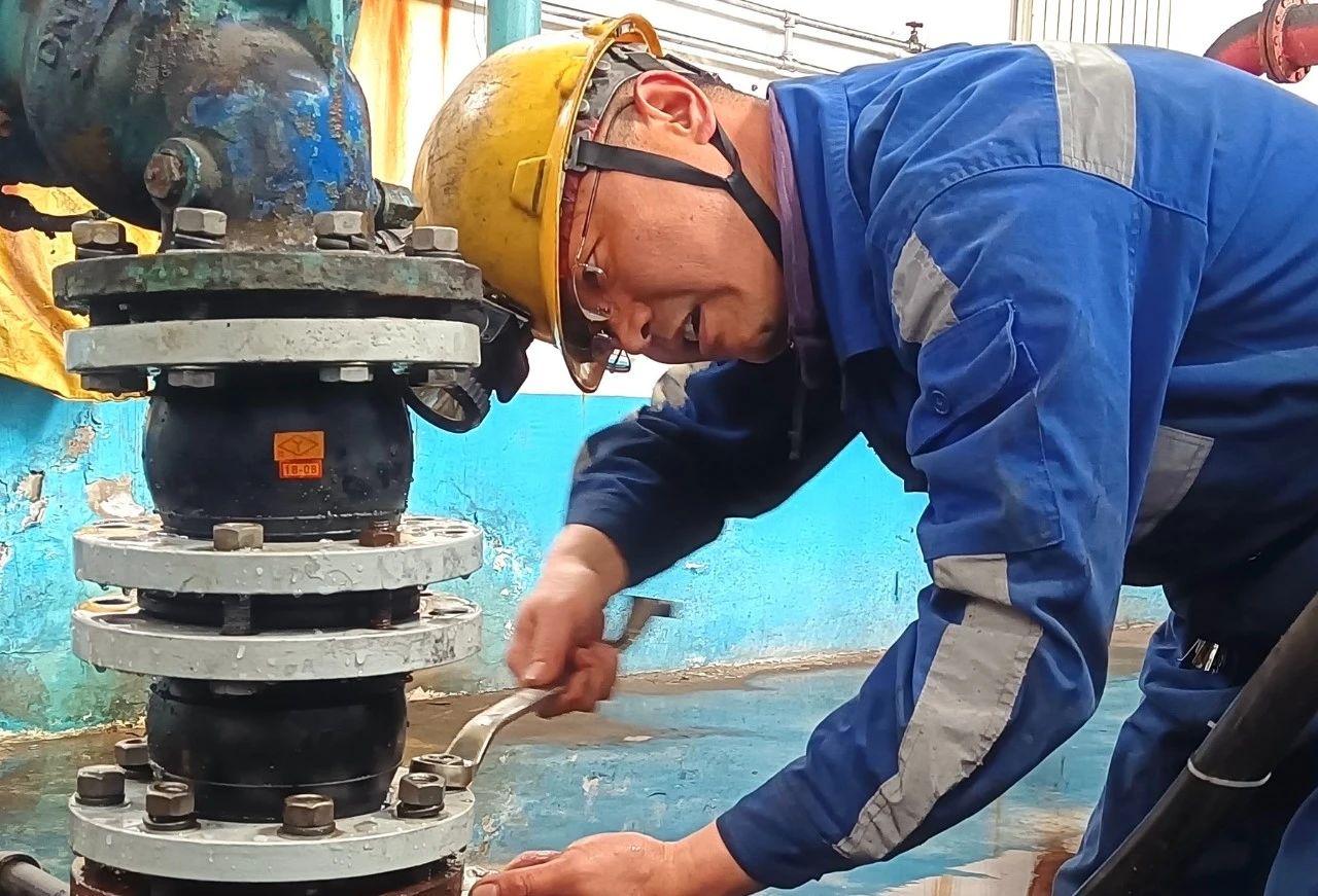 mg冰球突破·豪华版(试玩)官网首页