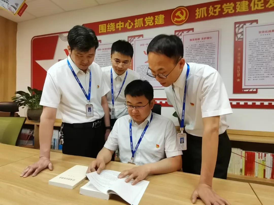 mg冰球突破·豪华版(试玩)官网首页