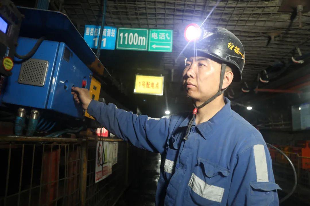 mg冰球突破·豪华版(试玩)官网首页