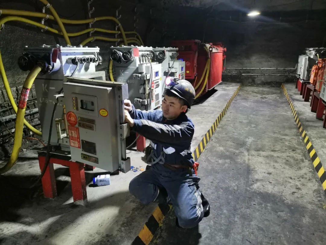 mg冰球突破·豪华版(试玩)官网首页