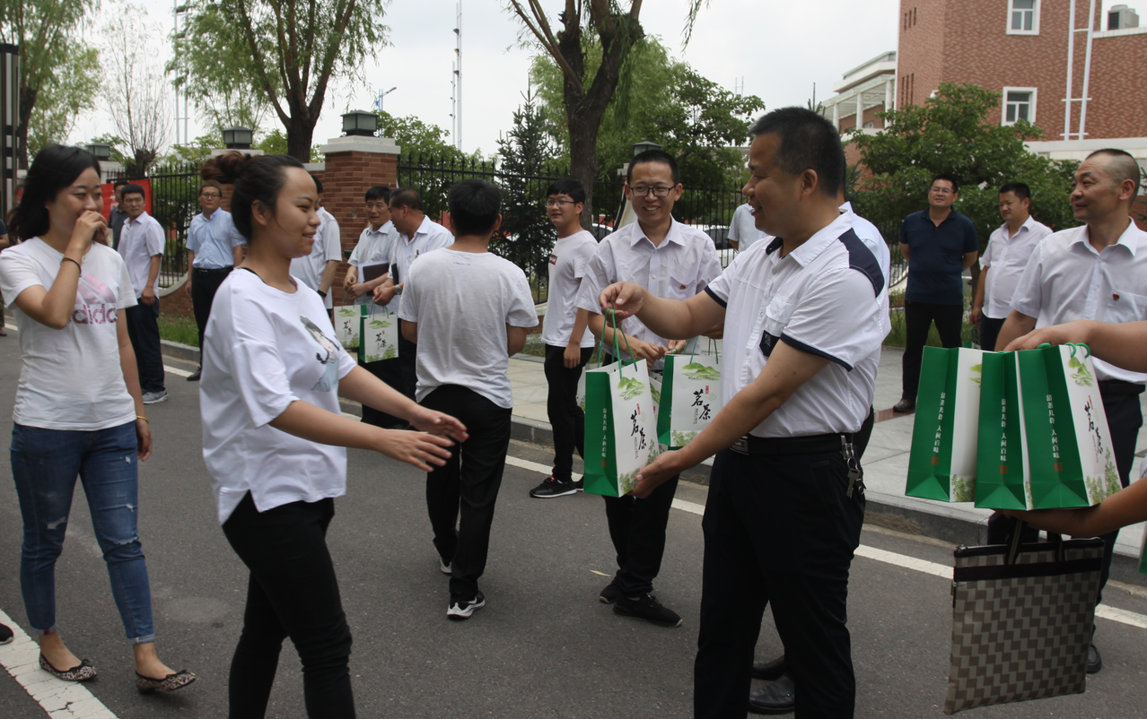 mg冰球突破·豪华版(试玩)官网首页